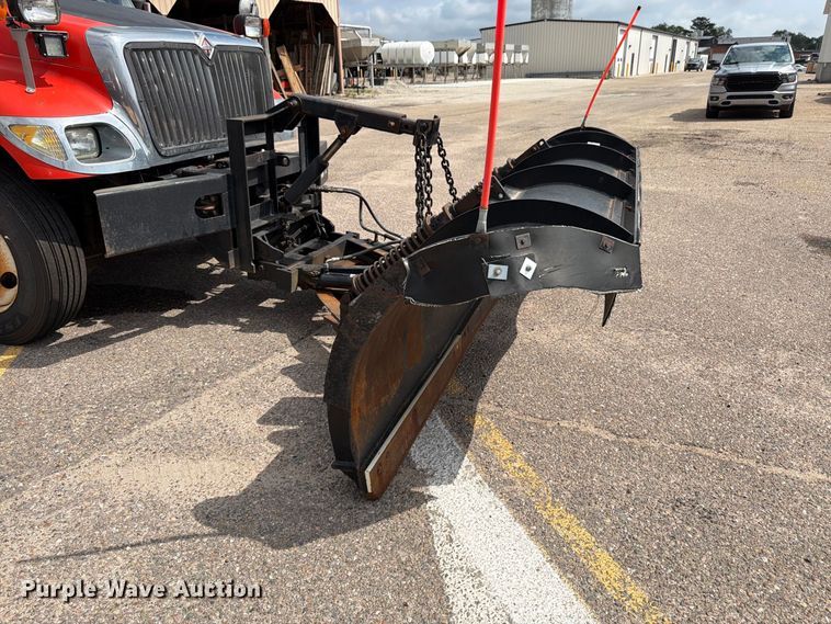 image for item DY3315 2007 International 7400 dump truck