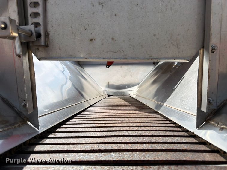 image for item DY3315 2007 International 7400 dump truck