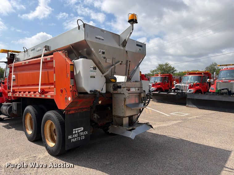 image for item DY3315 2007 International 7400 dump truck