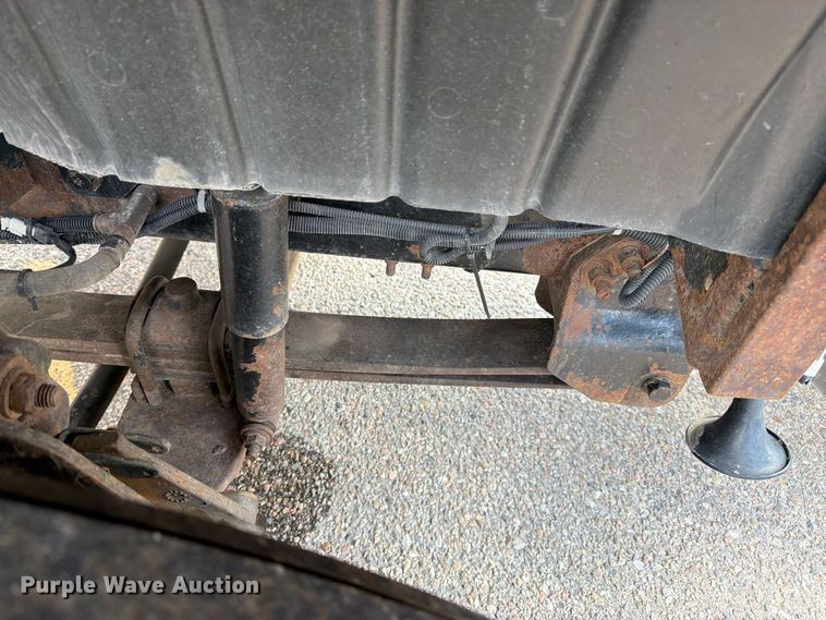 image for item DY3315 2007 International 7400 dump truck