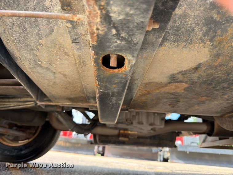 image for item DY3315 2007 International 7400 dump truck