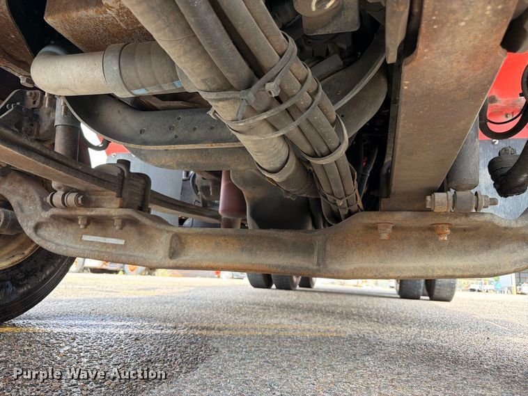 image for item DY3315 2007 International 7400 dump truck