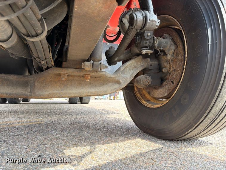 image for item DY3315 2007 International 7400 dump truck