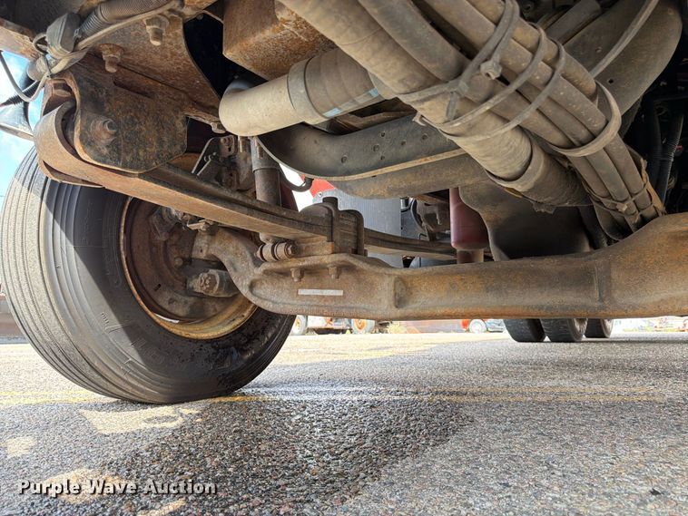 image for item DY3315 2007 International 7400 dump truck