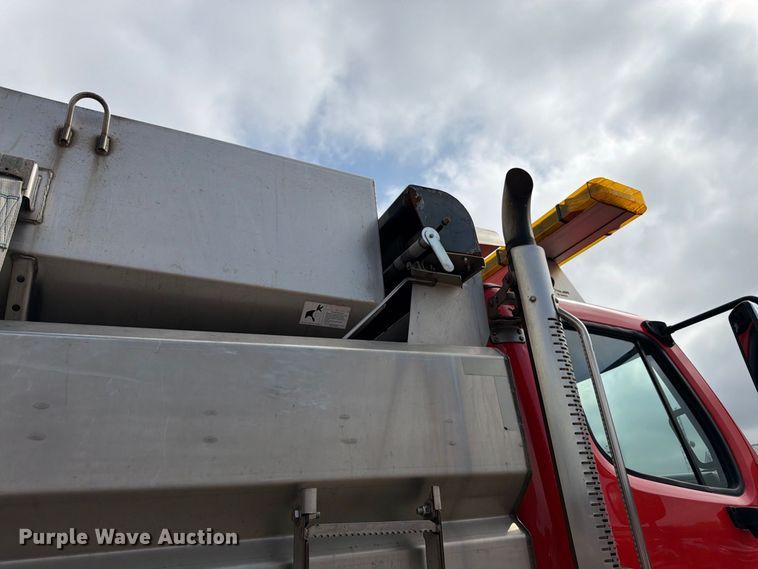 image for item DY3316 2011 Freightliner M2 dump truck