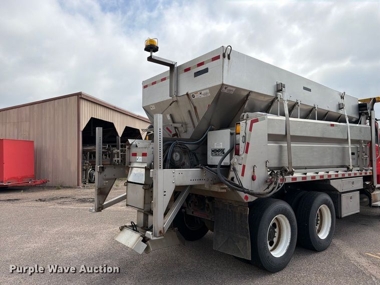 image for item DY3316 2011 Freightliner M2 dump truck
