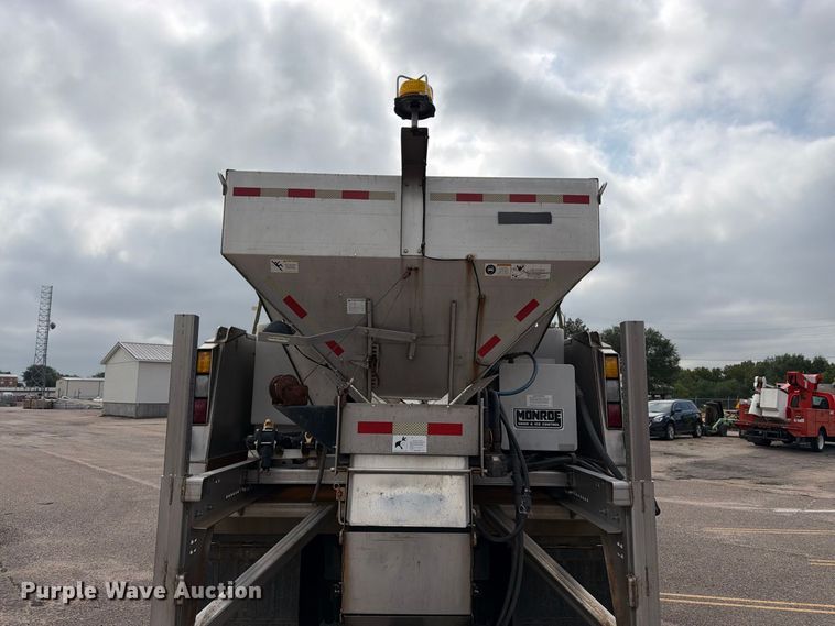 image for item DY3316 2011 Freightliner M2 dump truck
