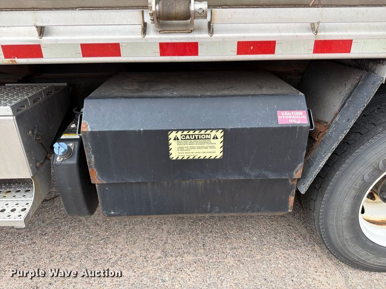 image for item DY3316 2011 Freightliner M2 dump truck