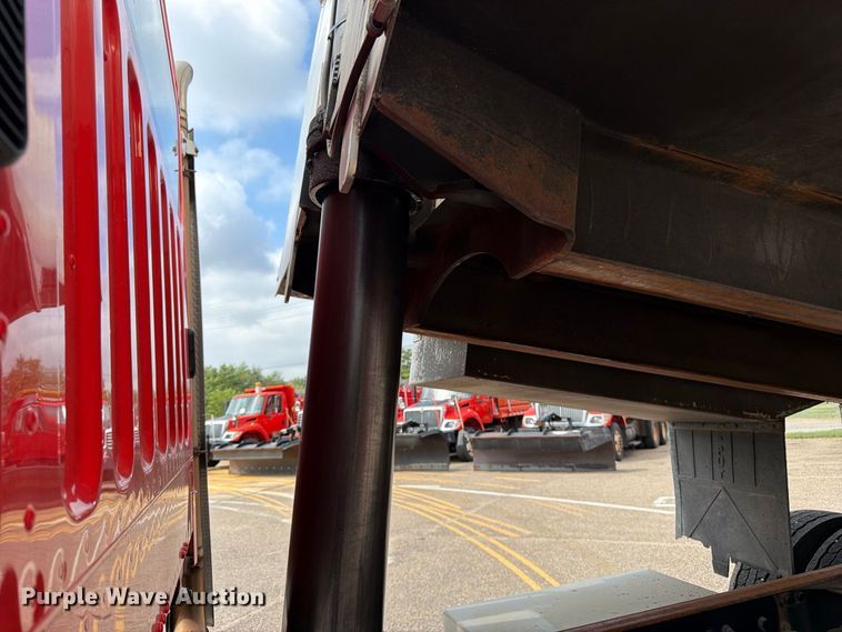 image for item DY3316 2011 Freightliner M2 dump truck