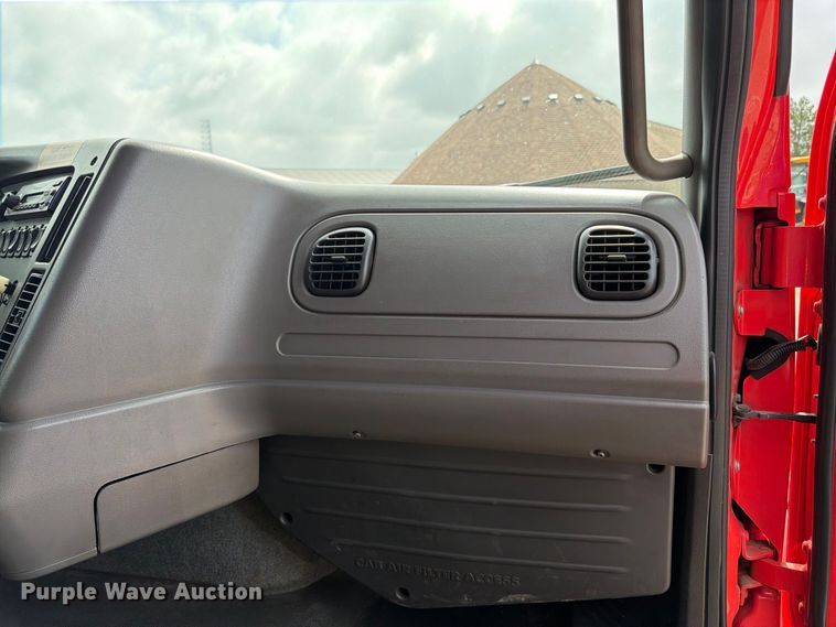 image for item DY3316 2011 Freightliner M2 dump truck