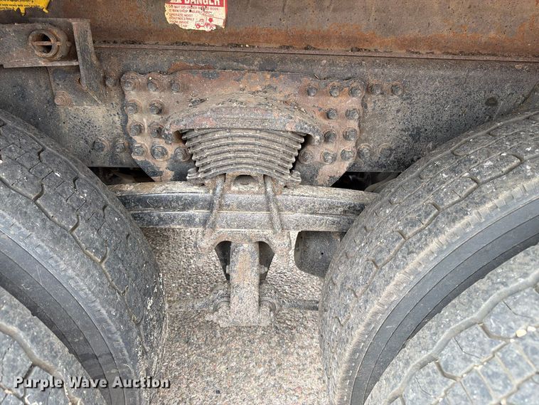 image for item DY3316 2011 Freightliner M2 dump truck