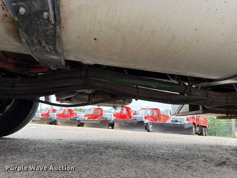 image for item DY3316 2011 Freightliner M2 dump truck