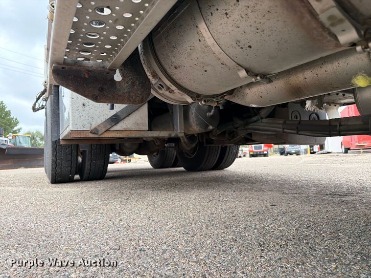 image for item DY3316 2011 Freightliner M2 dump truck
