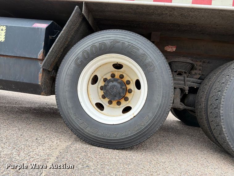 image for item DY3316 2011 Freightliner M2 dump truck