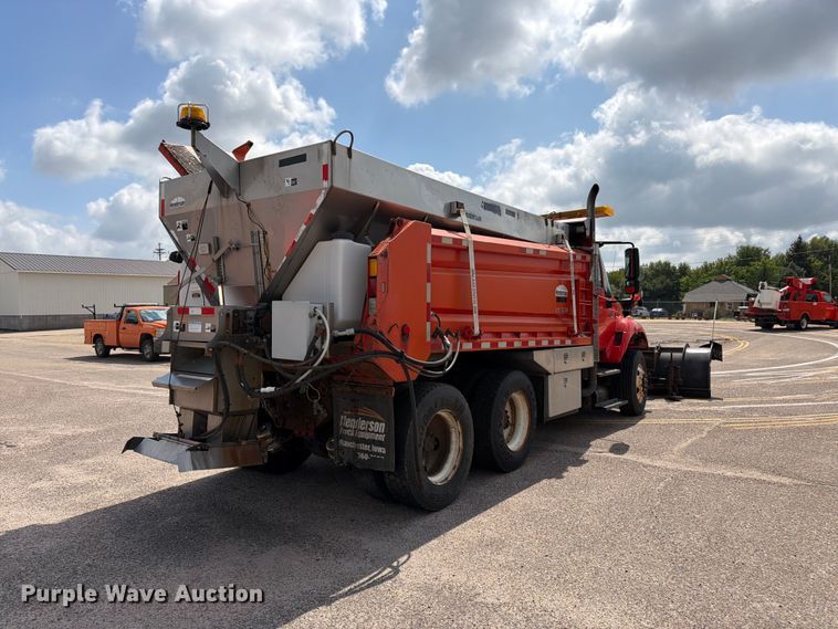 image for item DY3317 2007 International SF525 dump truck