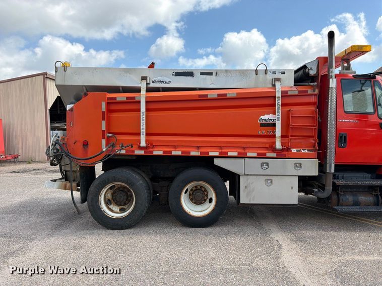 image for item DY3317 2007 International SF525 dump truck