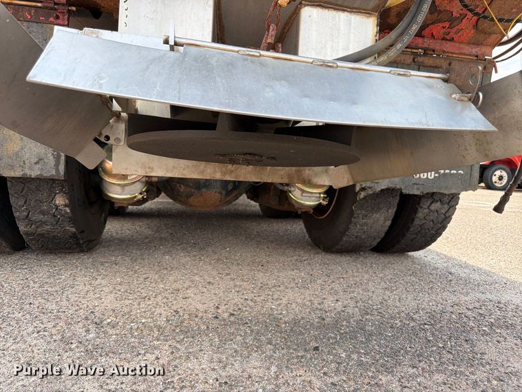 image for item DY3317 2007 International SF525 dump truck