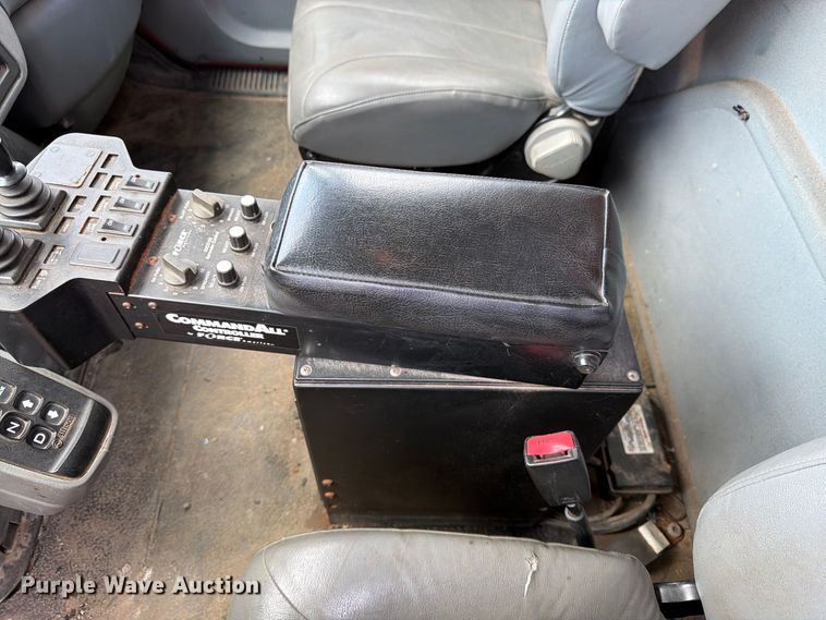 image for item DY3317 2007 International SF525 dump truck