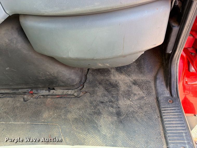 image for item DY3317 2007 International SF525 dump truck