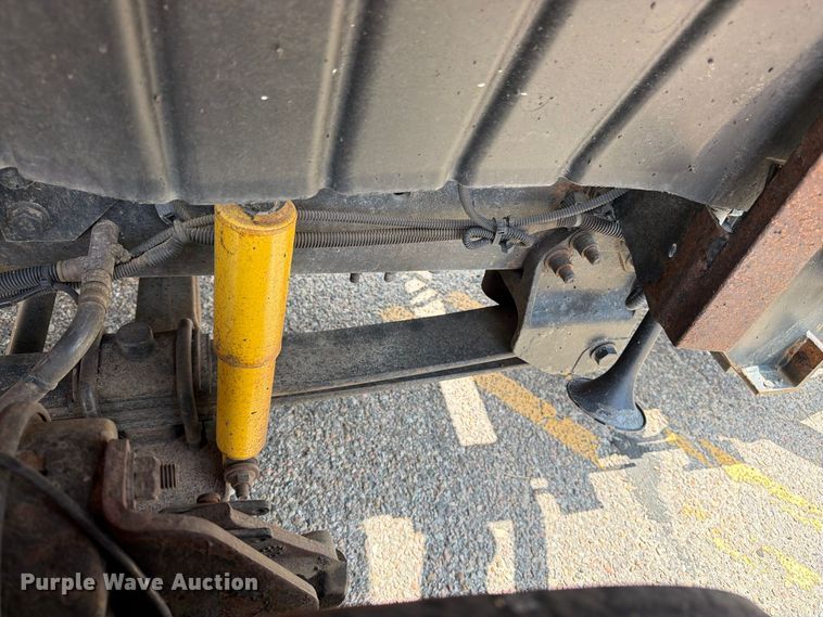 image for item DY3317 2007 International SF525 dump truck