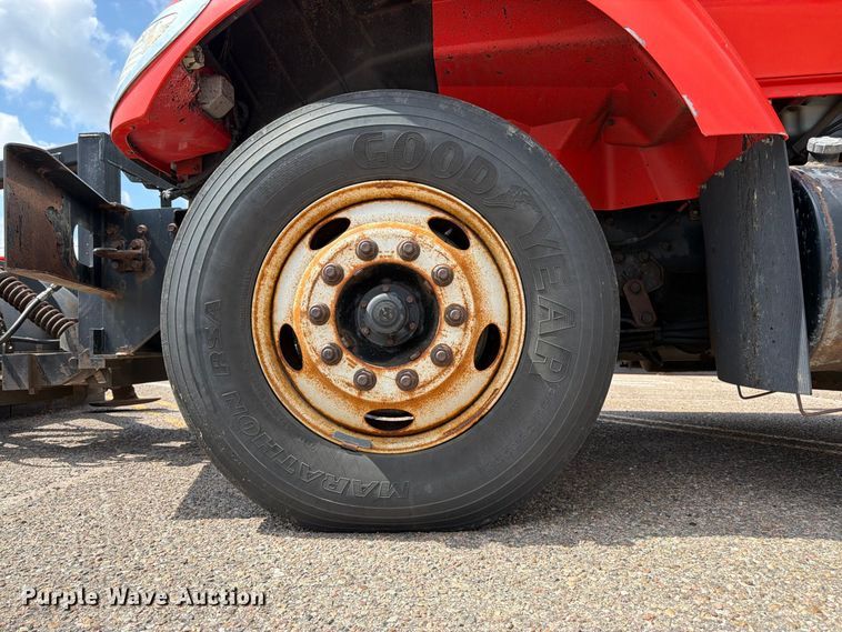 image for item DY3317 2007 International SF525 dump truck