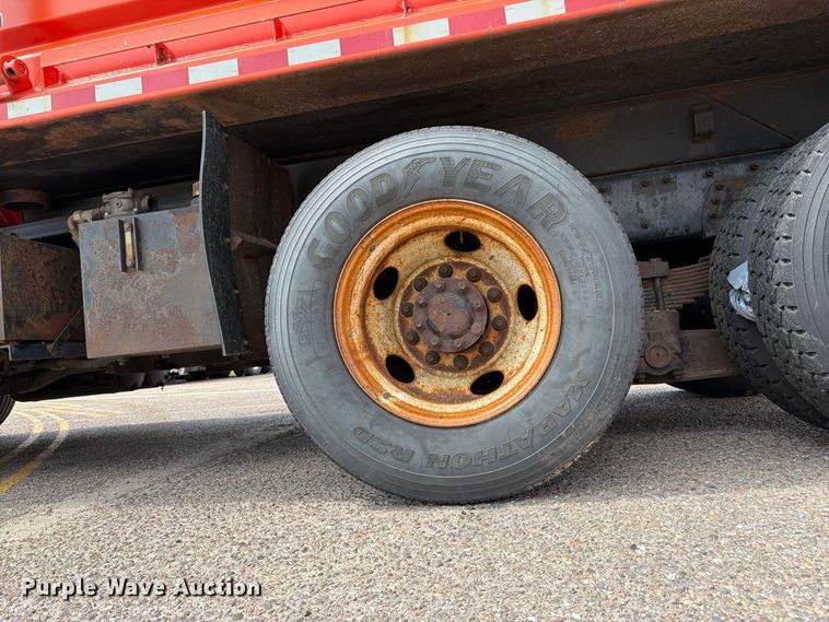 image for item DY3317 2007 International SF525 dump truck