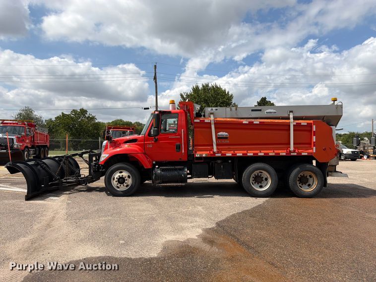 image for item DY3318 2007 International 7400 dump truck