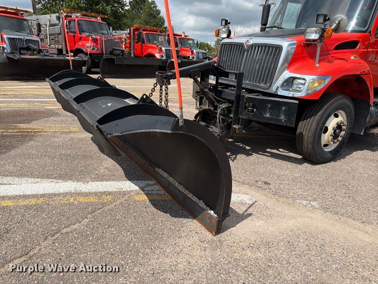 image for item DY3318 2007 International 7400 dump truck