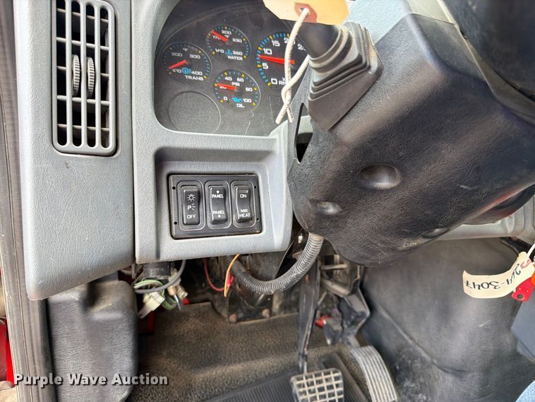 image for item DY3318 2007 International 7400 dump truck