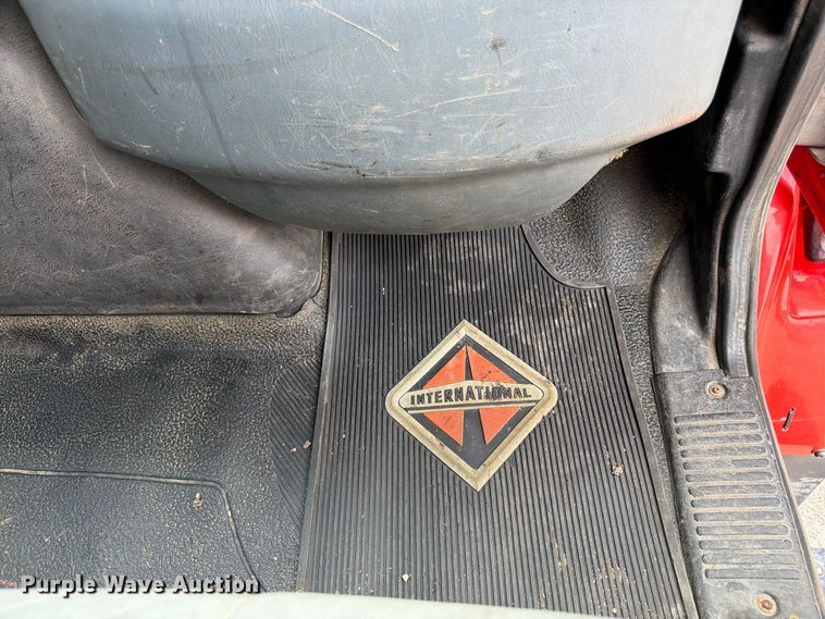 image for item DY3318 2007 International 7400 dump truck