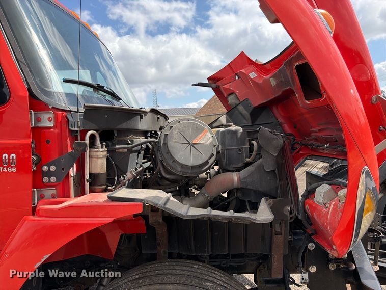image for item DY3318 2007 International 7400 dump truck