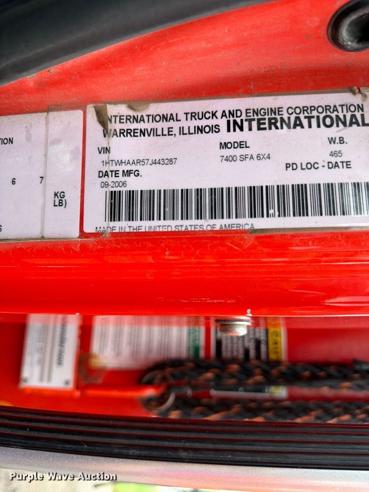 image for item DY3318 2007 International 7400 dump truck