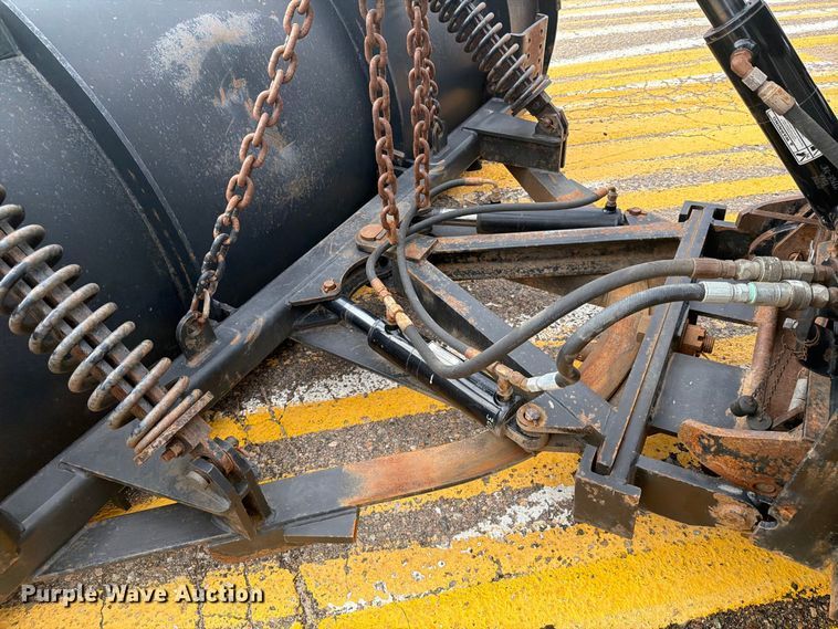 image for item DY3319 2007 International 7400 dump truck