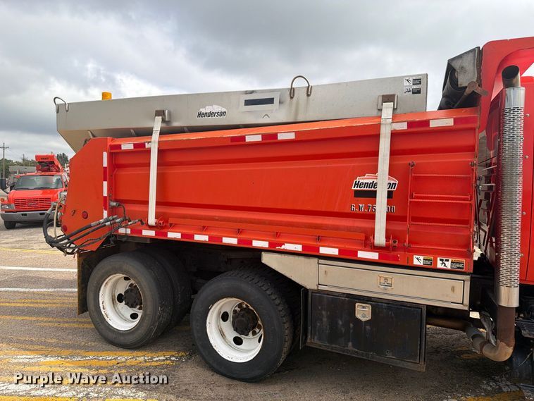 image for item DY3319 2007 International 7400 dump truck