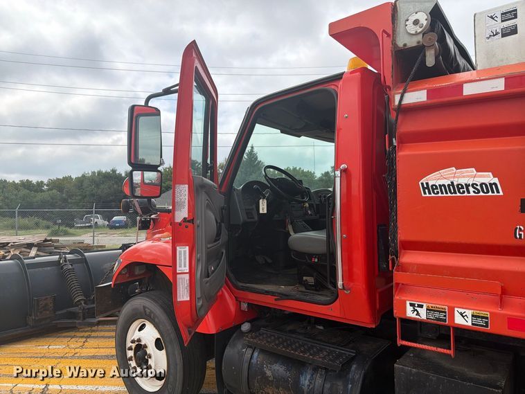 image for item DY3319 2007 International 7400 dump truck