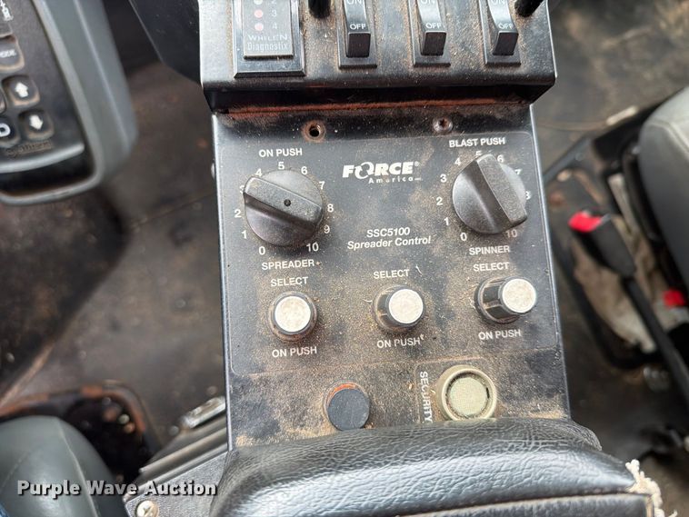 image for item DY3319 2007 International 7400 dump truck