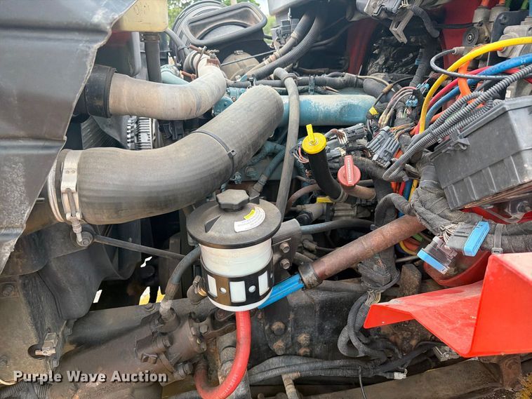 image for item DY3319 2007 International 7400 dump truck