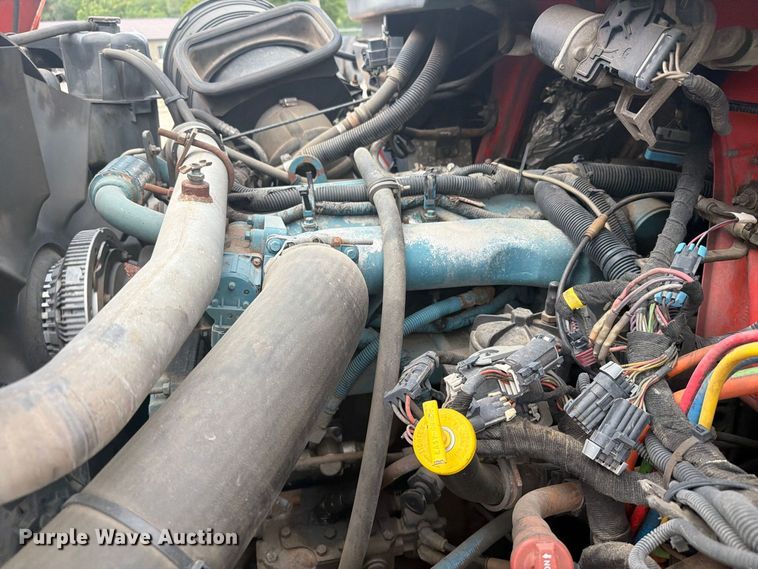 image for item DY3319 2007 International 7400 dump truck