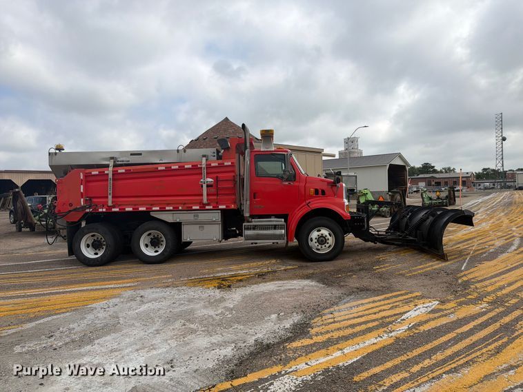 image for item DY3320 2009 Sterling L7500 dump truck