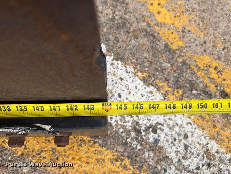 image for item DY3320 2009 Sterling L7500 dump truck