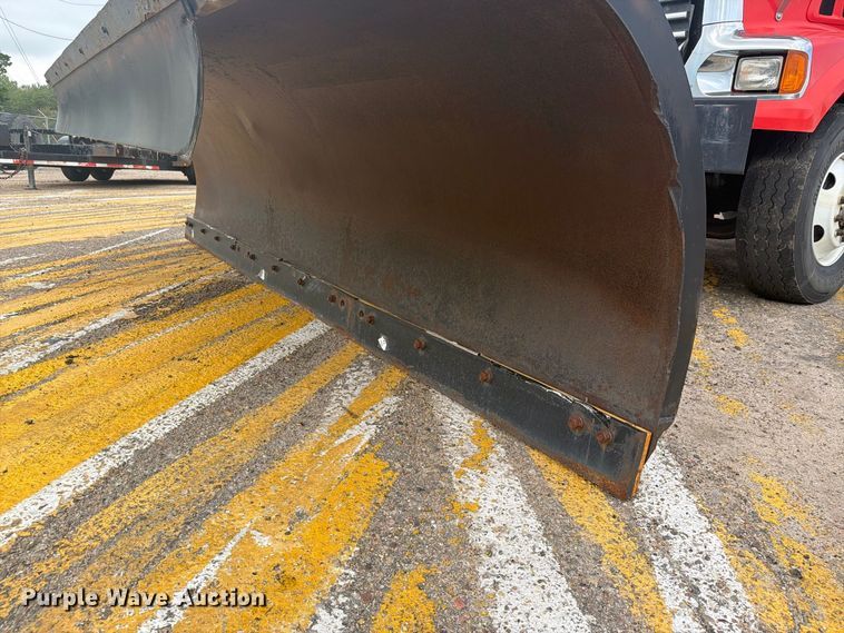 image for item DY3320 2009 Sterling L7500 dump truck