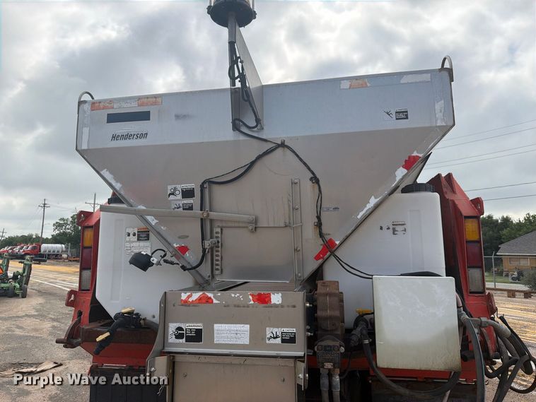 image for item DY3320 2009 Sterling L7500 dump truck