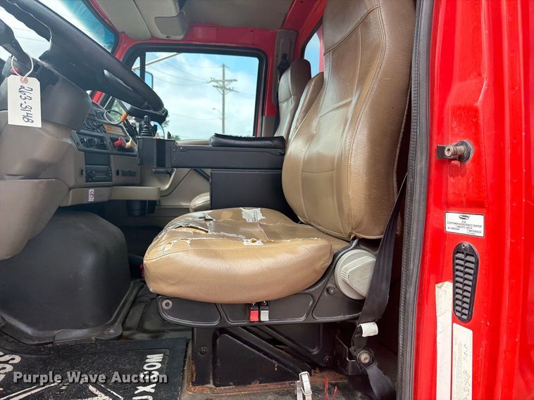 image for item DY3320 2009 Sterling L7500 dump truck