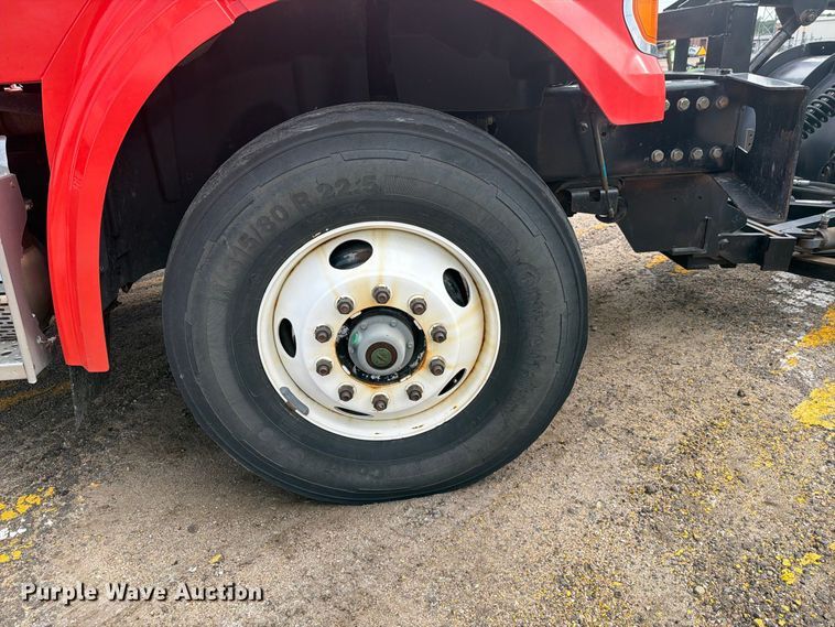 image for item DY3320 2009 Sterling L7500 dump truck