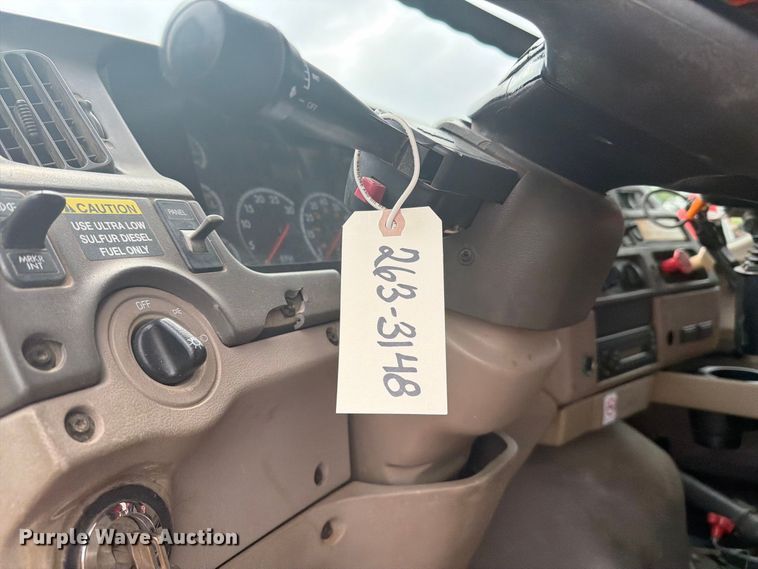 image for item DY3320 2009 Sterling L7500 dump truck