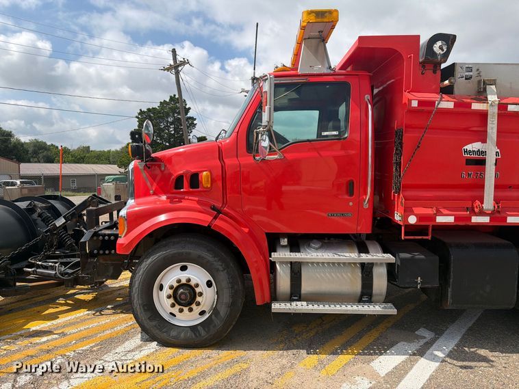 image for item DY3321 2009 Sterling L7500 dump truck
