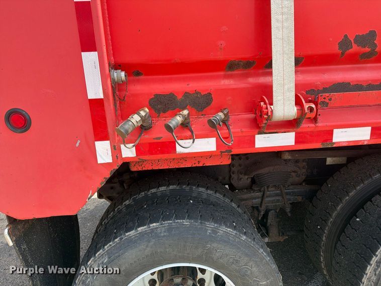 image for item DY3321 2009 Sterling L7500 dump truck