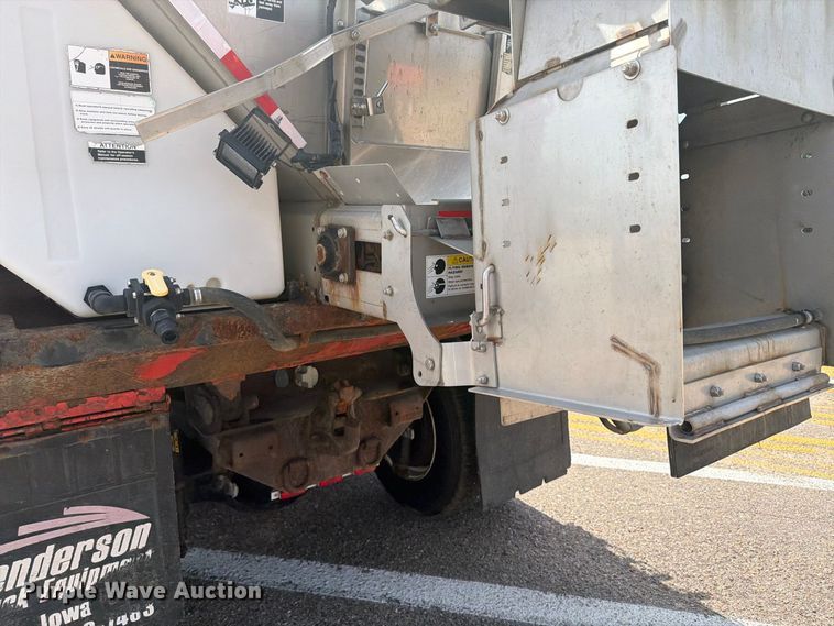 image for item DY3321 2009 Sterling L7500 dump truck