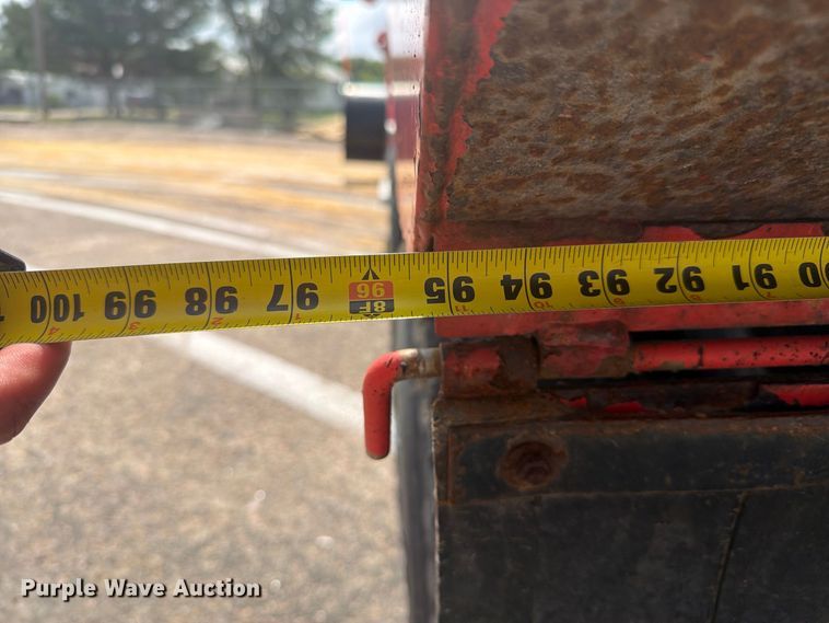 image for item DY3321 2009 Sterling L7500 dump truck
