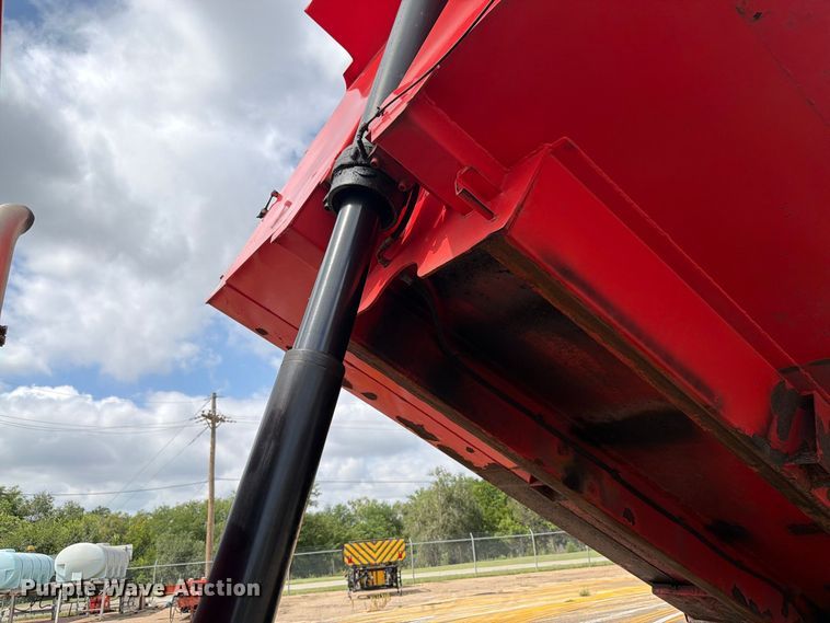 image for item DY3321 2009 Sterling L7500 dump truck